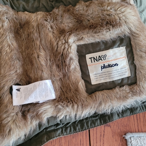 Aritzia TNA Platoon Jacket - Price drop!! - Picture 8 of 14
